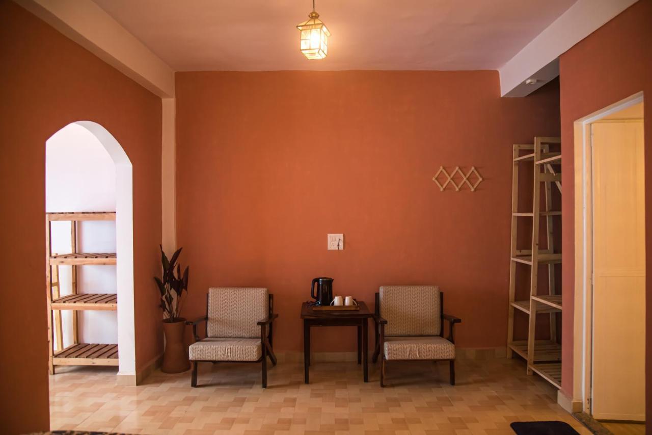 Coco Moon Hotel Morjim Ngoại thất bức ảnh