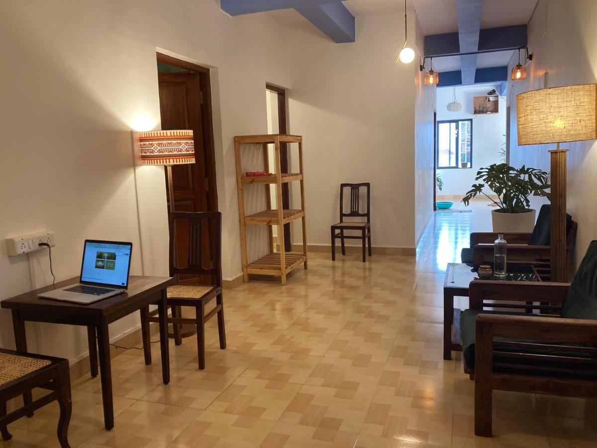 Coco Moon Hotel Morjim Ngoại thất bức ảnh