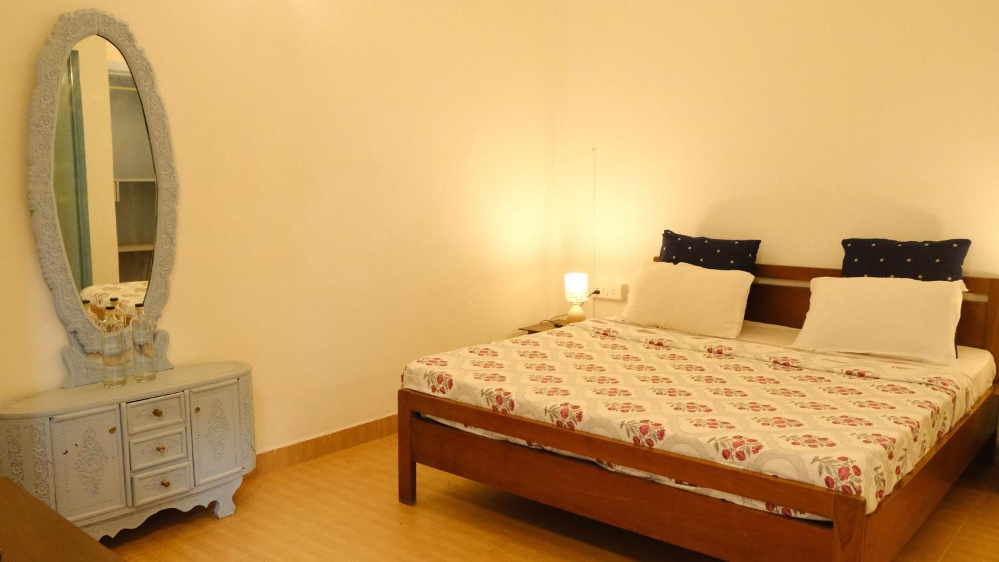 Coco Moon Hotel Morjim Ngoại thất bức ảnh